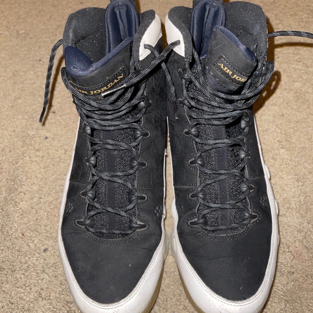 Air Jordan 9 city of flight